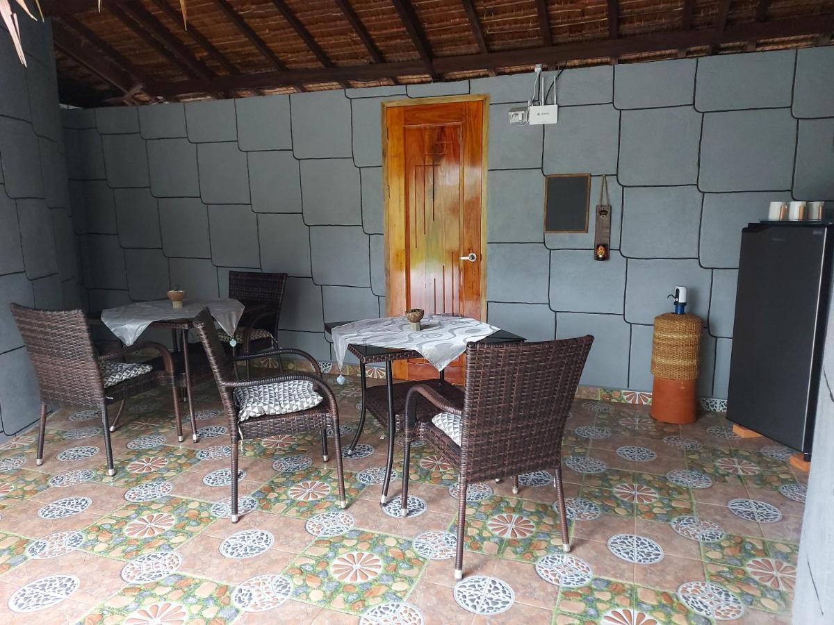 Rhenmart-Inn Siquijor Buitenkant foto