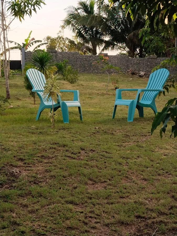 Rhenmart-Inn Siquijor Buitenkant foto